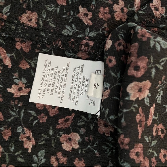 RW&CO floral short sleeve blouse - Picture 4 of 4